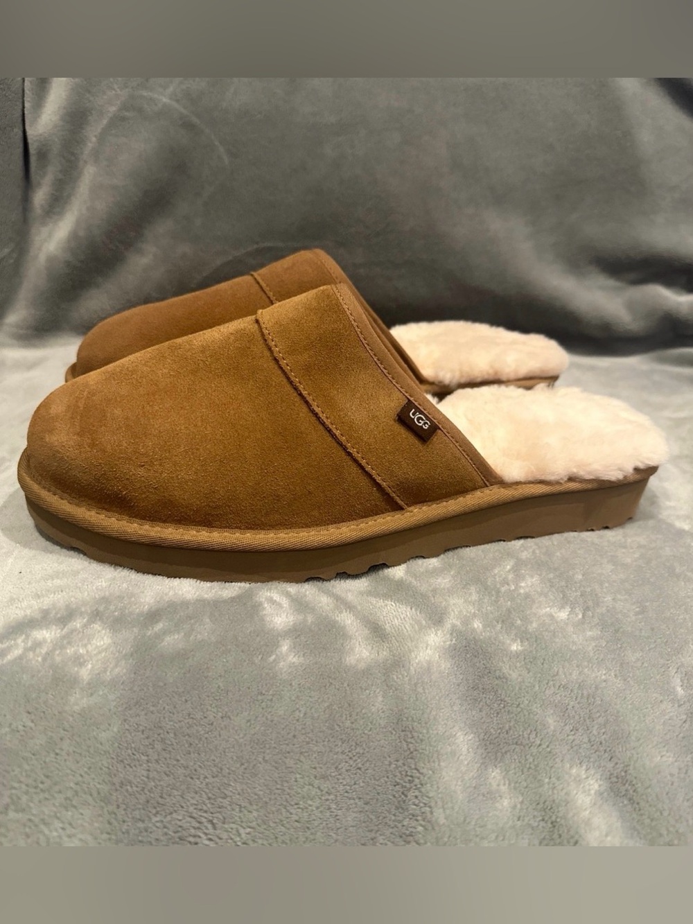 Ugg slippers mens 11
